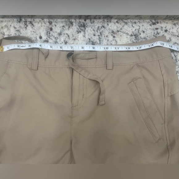 Magellan Ladies Shorts XS fits like S - Picture 3 of 5